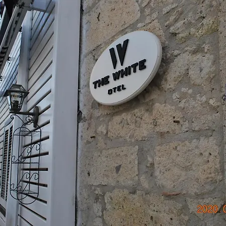 The White Hotel 2*